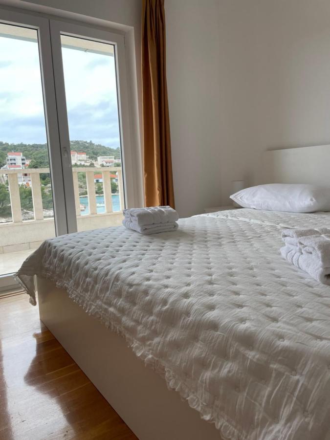 Villa Antoni Ražanj Buitenkant foto